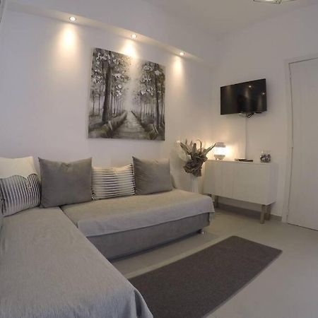 Polychrono New 2 Bedroom Apt. Just By The Sea! ภายนอก รูปภาพ