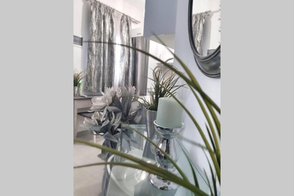 Polychrono New 2 Bedroom Apt. Just By The Sea! ภายนอก รูปภาพ
